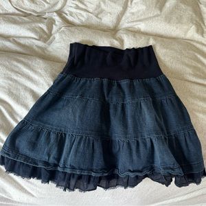 Jolt/Urban Outfitters Ruffle Denim Y2K Skirt